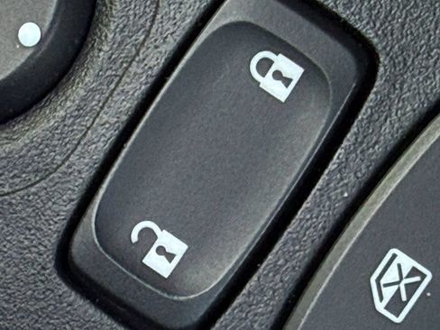 Used 2023 Honda Odyssey Sport image 43