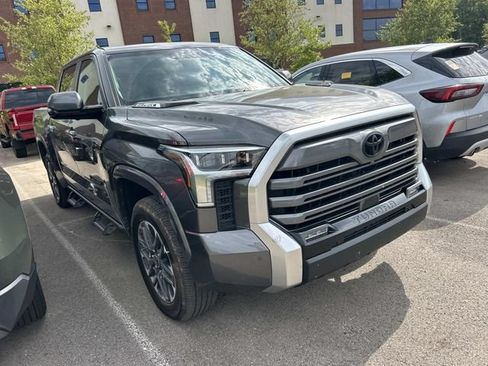 Used 2024 Toyota Tundra Limited AWD/4WD image 3
