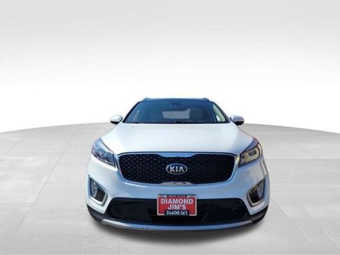 Used 2017 Kia Sorento EX w/ EX Advanced Touring Package image 2