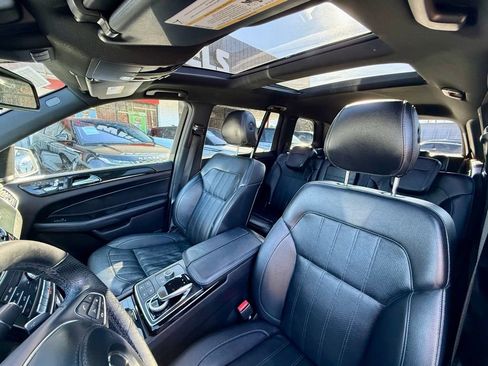 Used 2017 Mercedes-Benz GLS 450 4MATIC image 17