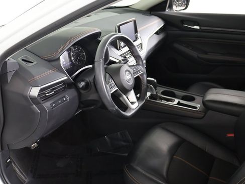 Used 2022 Nissan Altima 2.5 SR image 19