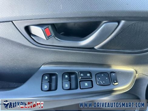 Used 2021 Hyundai Kona SEL image 23