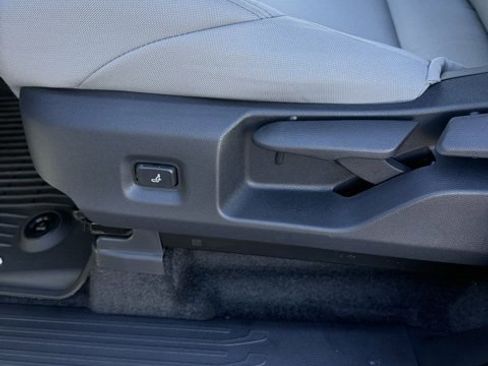 New 2025 Toyota Tacoma SR5 image 18