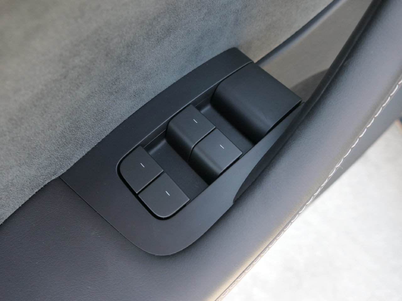 Used 2023 Tesla Model Y Long Range AWD/4WD image 15