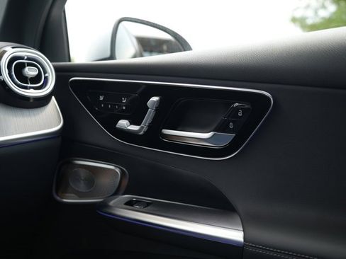 Certified 2026 Mercedes-Benz GLC 300 4MATIC image 31