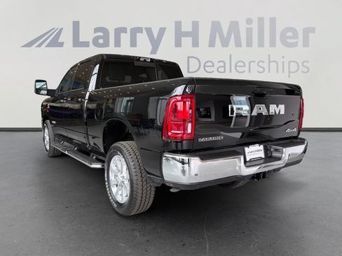 New 2026 RAM 2500 Laramie w/ Towing Technology Group AWD/4WD image 3