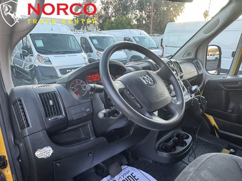 Used 2018 RAM ProMaster 2500 image 19