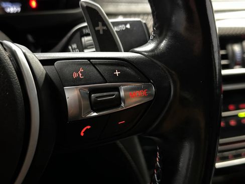 Used 2015 BMW X6 M image 35