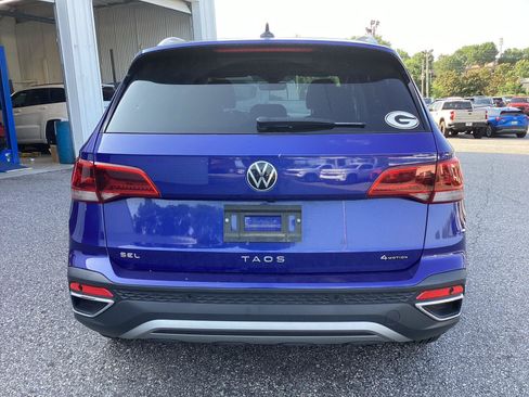 Used 2024 Volkswagen Taos SEL AWD/4WD image 3