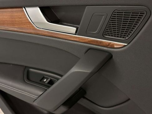 Used 2023 Audi Q5 2.0T Premium Plus w/ Premium Plus Package image 21