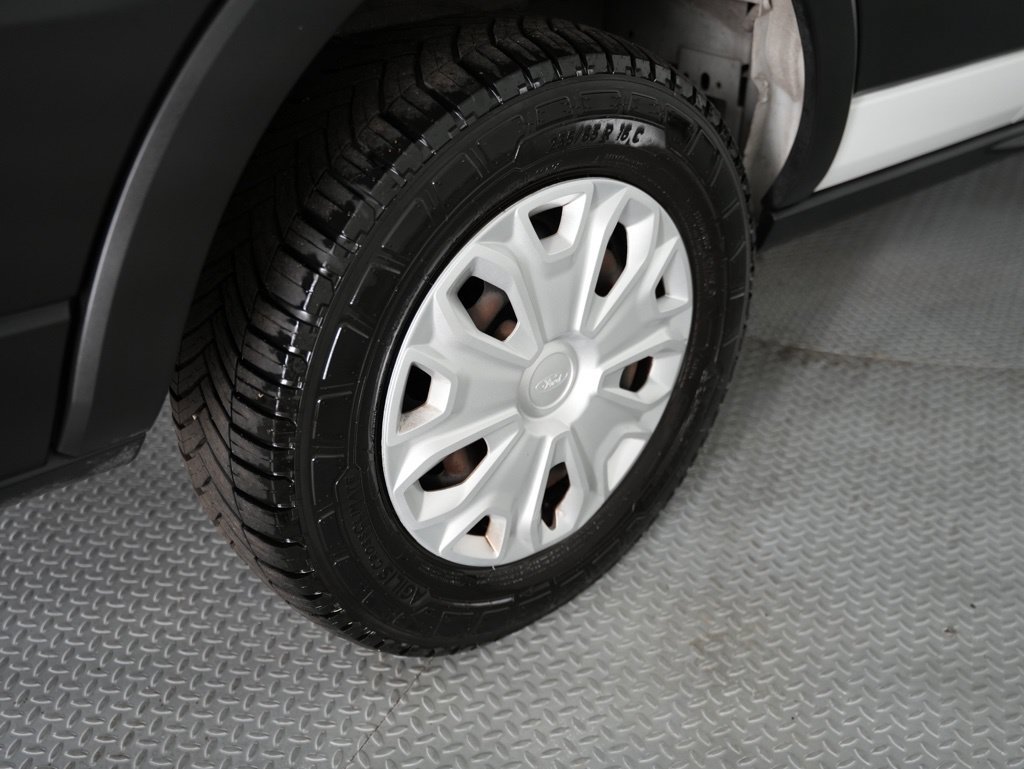 Used 2019 Ford Transit 350 148 Low Roof RWD image 34