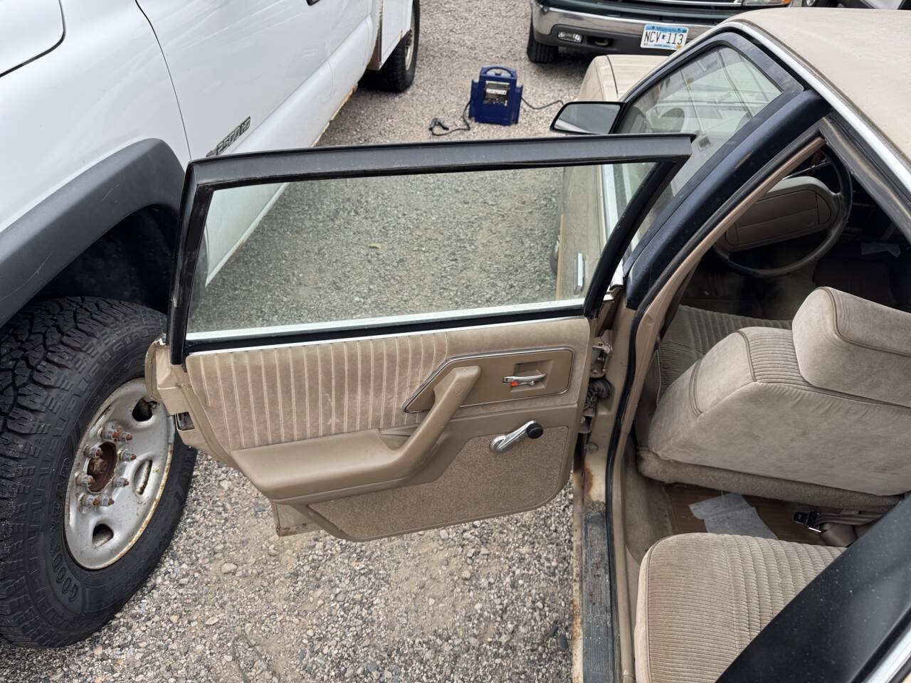 Used 1994 Buick Century Special FWD image 22