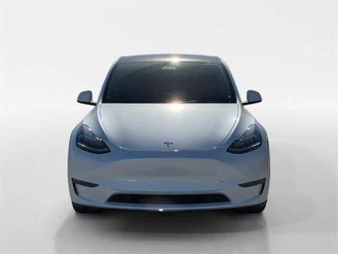 Used 2023 Tesla Model Y Long Range image 15