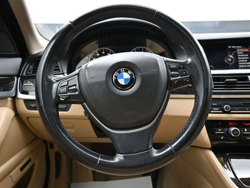 Used 2015 BMW 528i Sedan RWD image 15