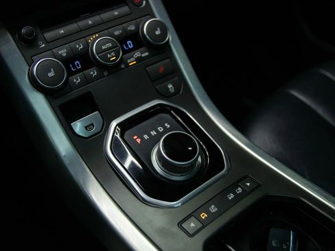 Used 2013 Land Rover Range Rover Evoque Pure Plus image 36