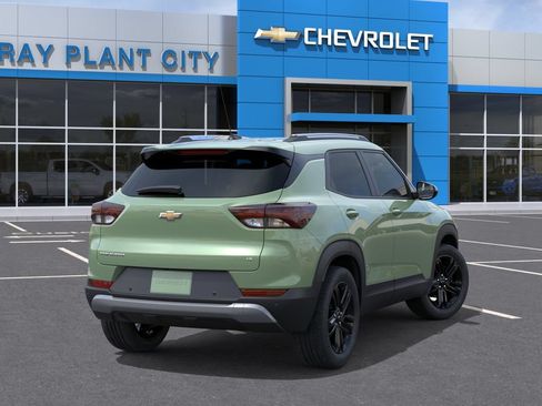 New 2026 Chevrolet TrailBlazer LT w/ Convenience Package FWD image 4