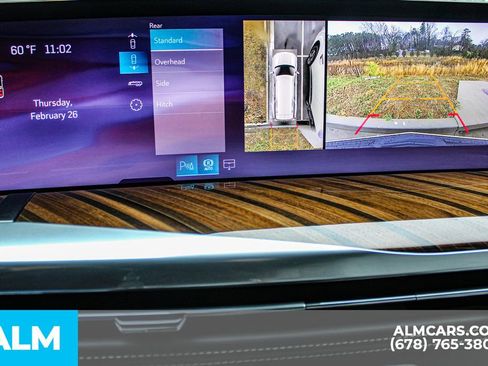 Used 2026 Cadillac Escalade ESV Platinum Sport image 34