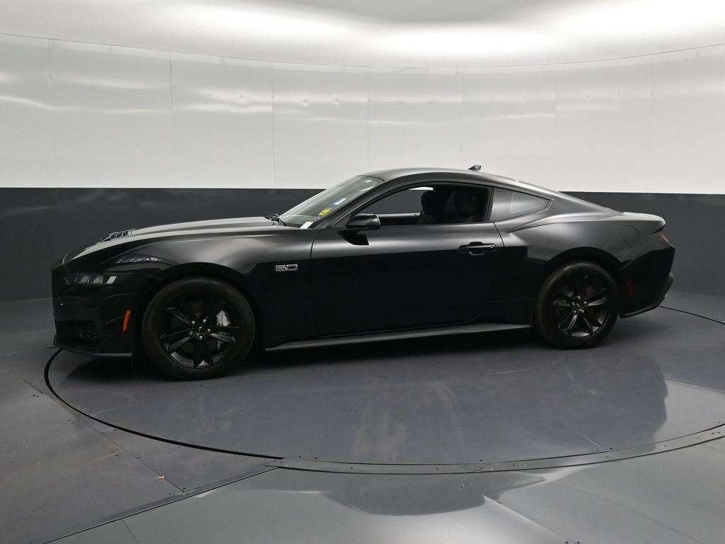 Used 2024 Ford Mustang GT RWD image 7