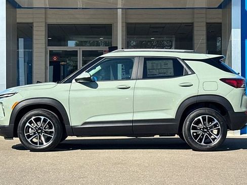 New 2026 Chevrolet TrailBlazer LT image 9