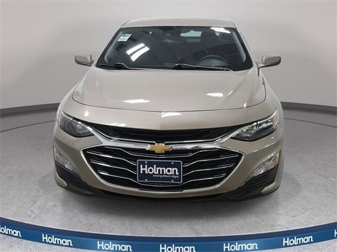 Used 2024 Chevrolet Malibu LT image 4