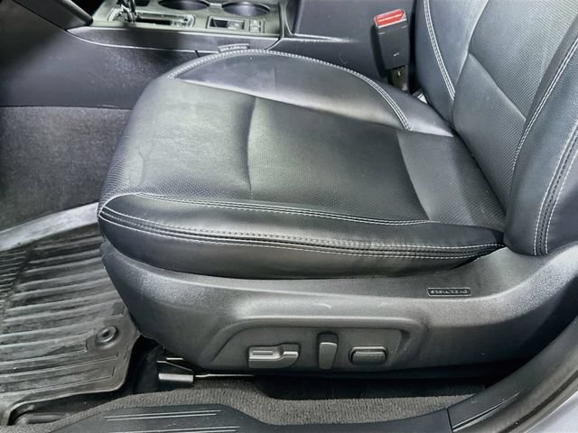 Used 2018 Subaru Outback 2.5i Limited AWD/4WD image 25