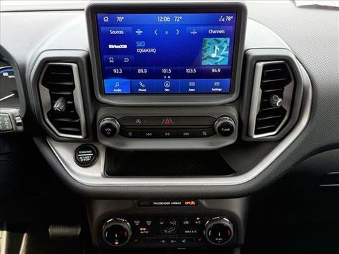 Used 2023 Ford Bronco Sport Outer Banks w/ Tech Package AWD/4WD image 21