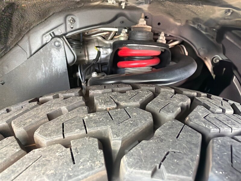 Used 2015 Toyota 4Runner TRD Pro AWD/4WD image 29