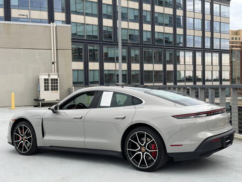 Certified 2023 Porsche Taycan 4S image 3