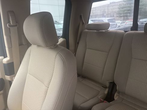 Used 2018 Ford F150 XLT w/ Equipment Group 302A Luxury AWD/4WD image 18