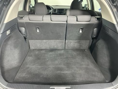 Used 2019 Honda HR-V LX image 23