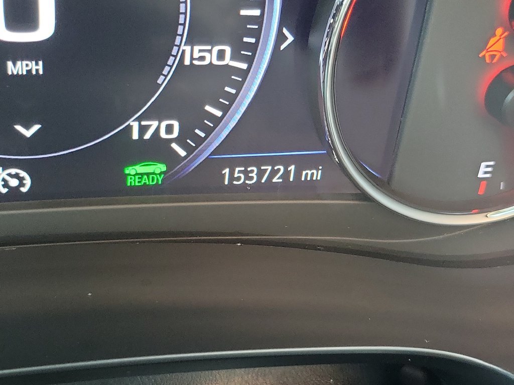 Used 2019 Chevrolet Malibu Hybrid w/ Leather Package FWD image 24
