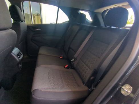 Used 2023 Chevrolet Equinox LT FWD image 15