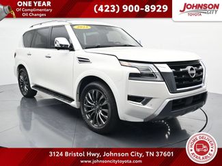 Used 2023 Nissan Armada Platinum w/ Captain's Chairs Package AWD/4WD video 1