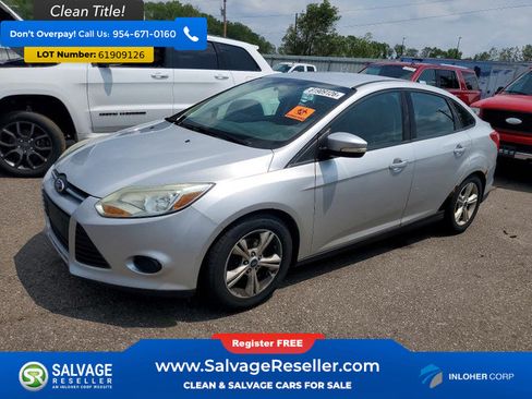 Used 2014 Ford Focus SE w/ SE Winter Package FWD image 1