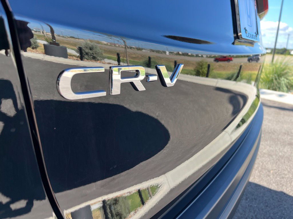 Used 2025 Honda CR-V EX image 8