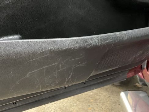 Used 2021 RAM 1500 Laramie image 35