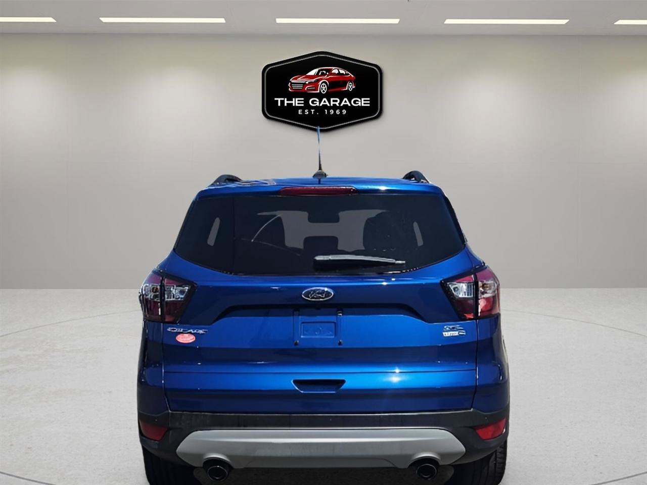 Used 2018 Ford Escape SEL w/ Ford Safe & Smart Package AWD/4WD image 5