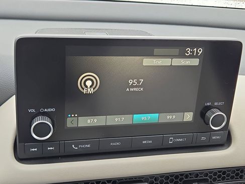 Used 2023 Honda HR-V LX image 21