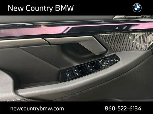 New 2027 BMW 550e xDrive AWD/4WD image 12