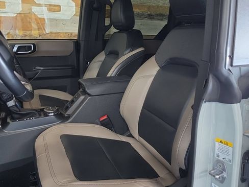 Used 2024 Ford Bronco Wildtrak AWD/4WD image 8