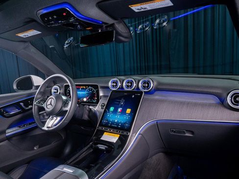 New 2026 Mercedes-Benz GLC 300 image 4