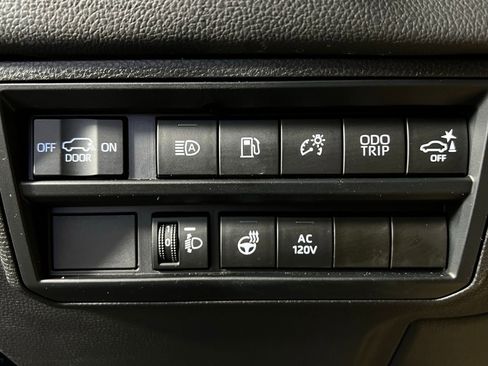 Certified 2023 Toyota Sequoia Limited image 25