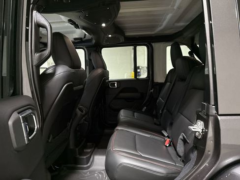 New 2026 Jeep Wrangler Unlimited Rubicon image 6