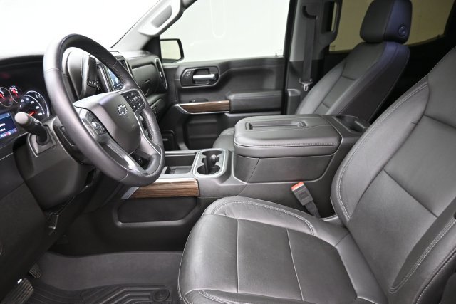 Used 2020 Chevrolet Silverado 1500 LT Trail Boss AWD/4WD image 16