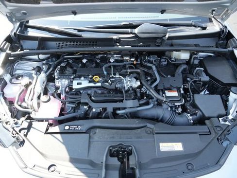 Used 2026 Toyota Prius Plug-In Hybrid FWD image 14