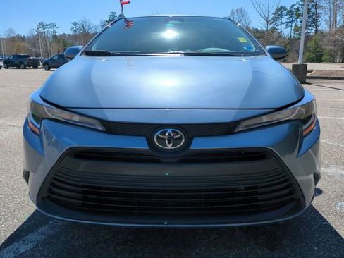 Used 2026 Toyota Corolla LE image 9