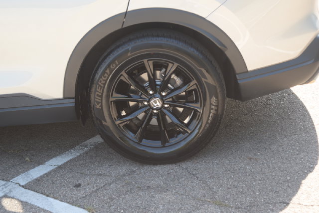 Used 2025 Honda CR-V Sport image 28