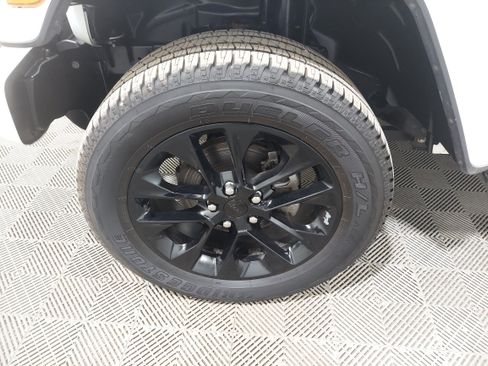 Used 2022 Jeep Gladiator Overland image 5