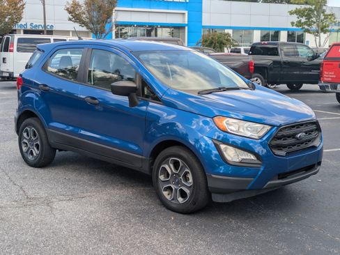 Used 2020 Ford EcoSport S image 2
