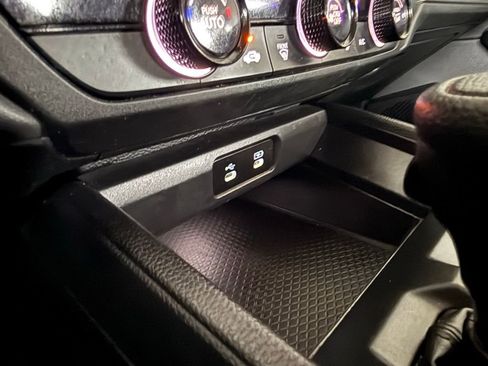 Used 2024 Honda Accord LX image 44